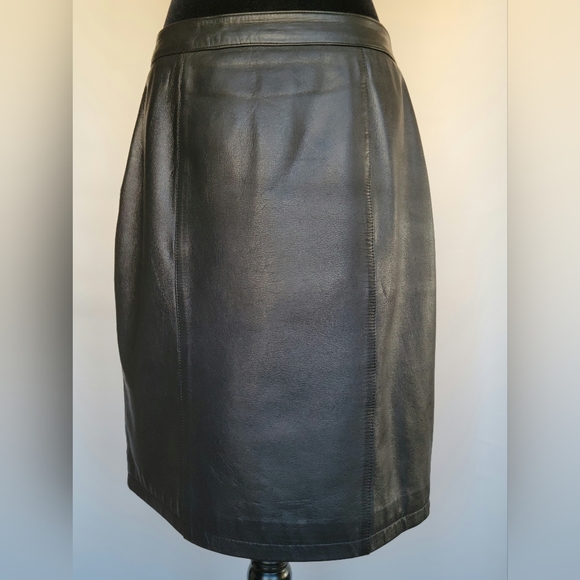 Dresses & Skirts - Genuine Leather Vintage Skirt
